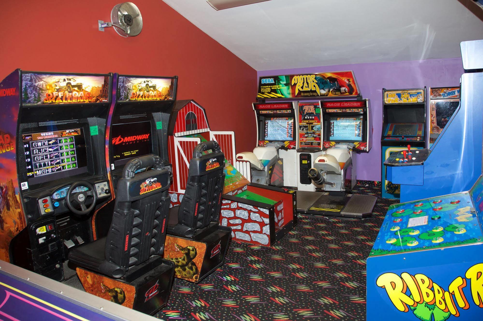 Holiday Hill Inn & Suites Dennisport Zewnętrze zdjęcie