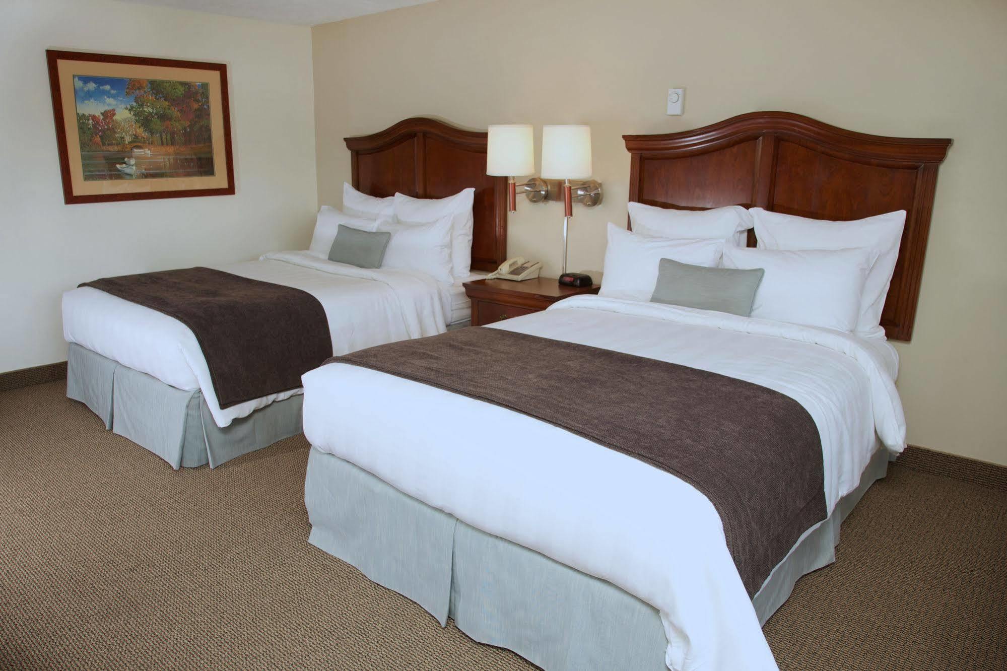 Holiday Hill Inn & Suites Dennisport Zewnętrze zdjęcie